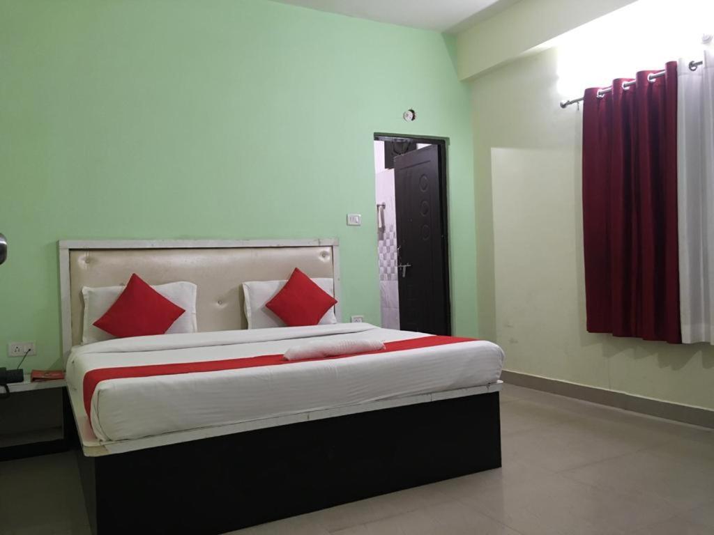 Hotel Yug Residency Варанасі Екстер'єр фото